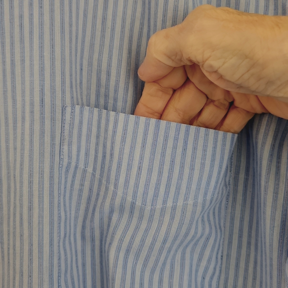 John Ashford, Men'sShirt, 151/2 34-35, M, w Light Blue Stripes w Navy Lines - Picture 4 of 7